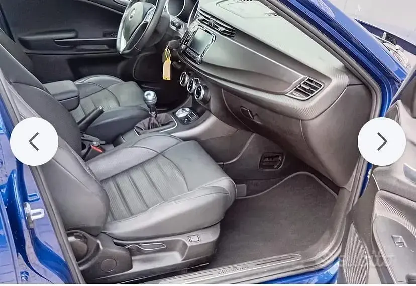 Usata Alfa Romeo Giulietta 120 CV (88 kW) 2019 Bluazzurro Utilitaria