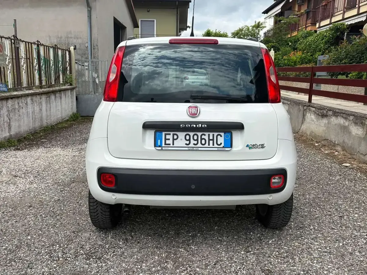 Usata Fiat Panda Pop 80 CV (58 kW) 2013 Bianco Utilitaria