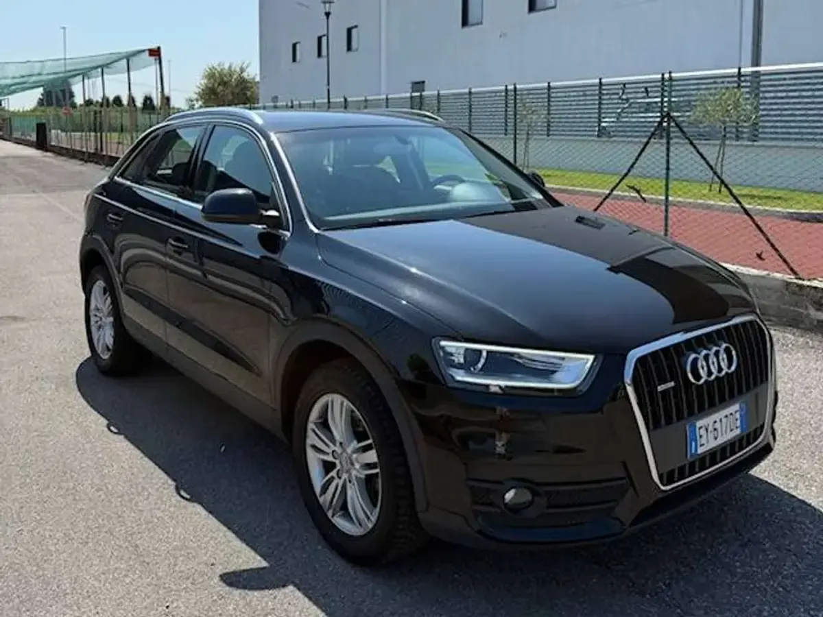Usata Audi Q3 Ambiente 140 CV (102 kW) 2014 Nero SUV