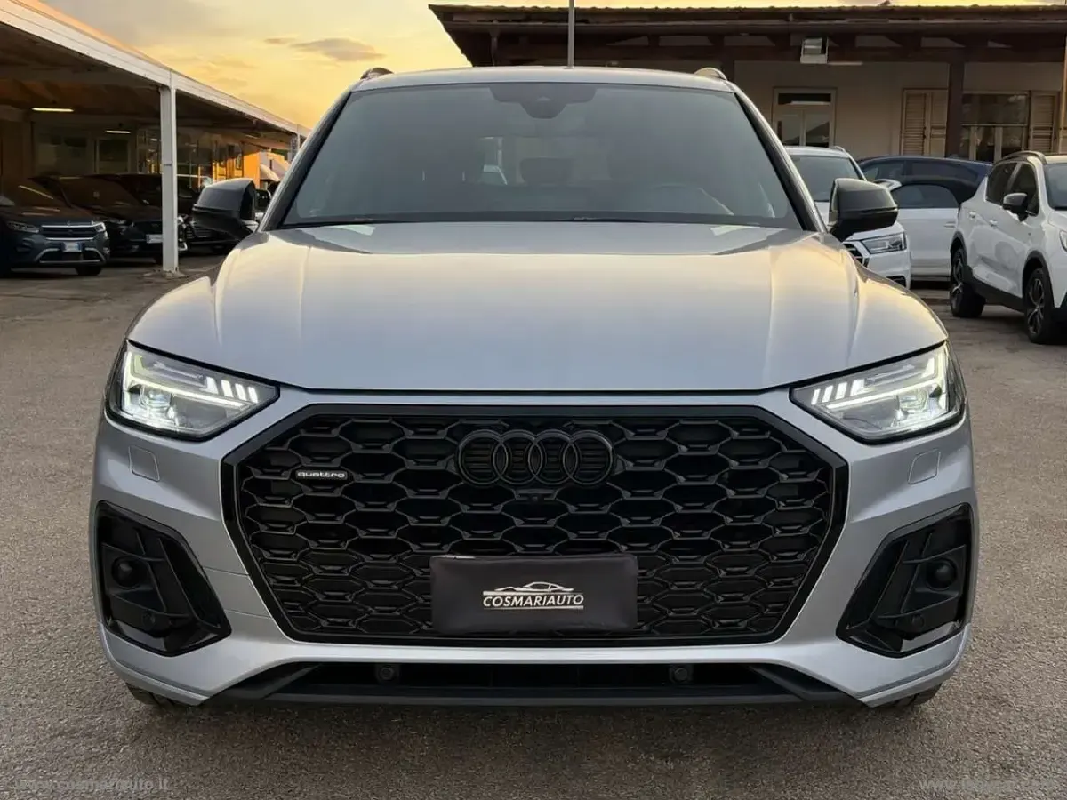 Usata Audi Q5 Sportback Ambiente 204 CV (150 kW) 2022 Grigio SUV