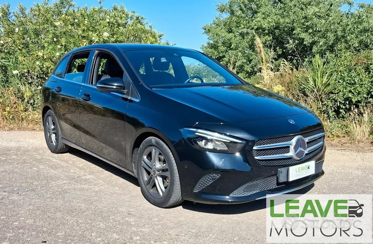 Usata Mercedes B180 116 CV (85 kW) 2020 Nero Utilitaria