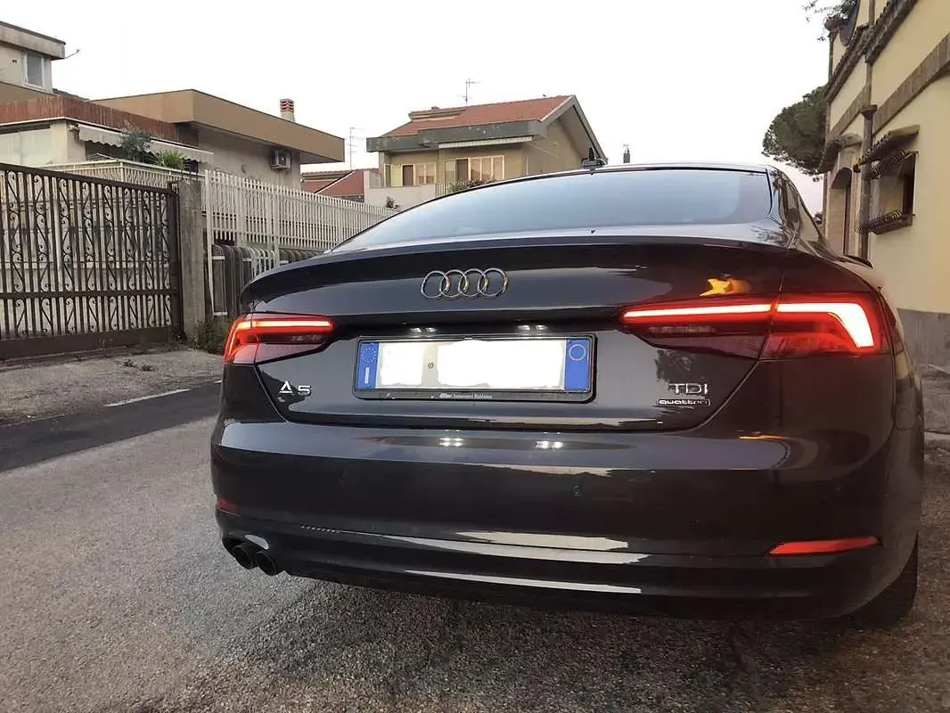 Usata Audi A5 Sportback Ambiente 190 CV (139 kW) 2018 Utilitaria