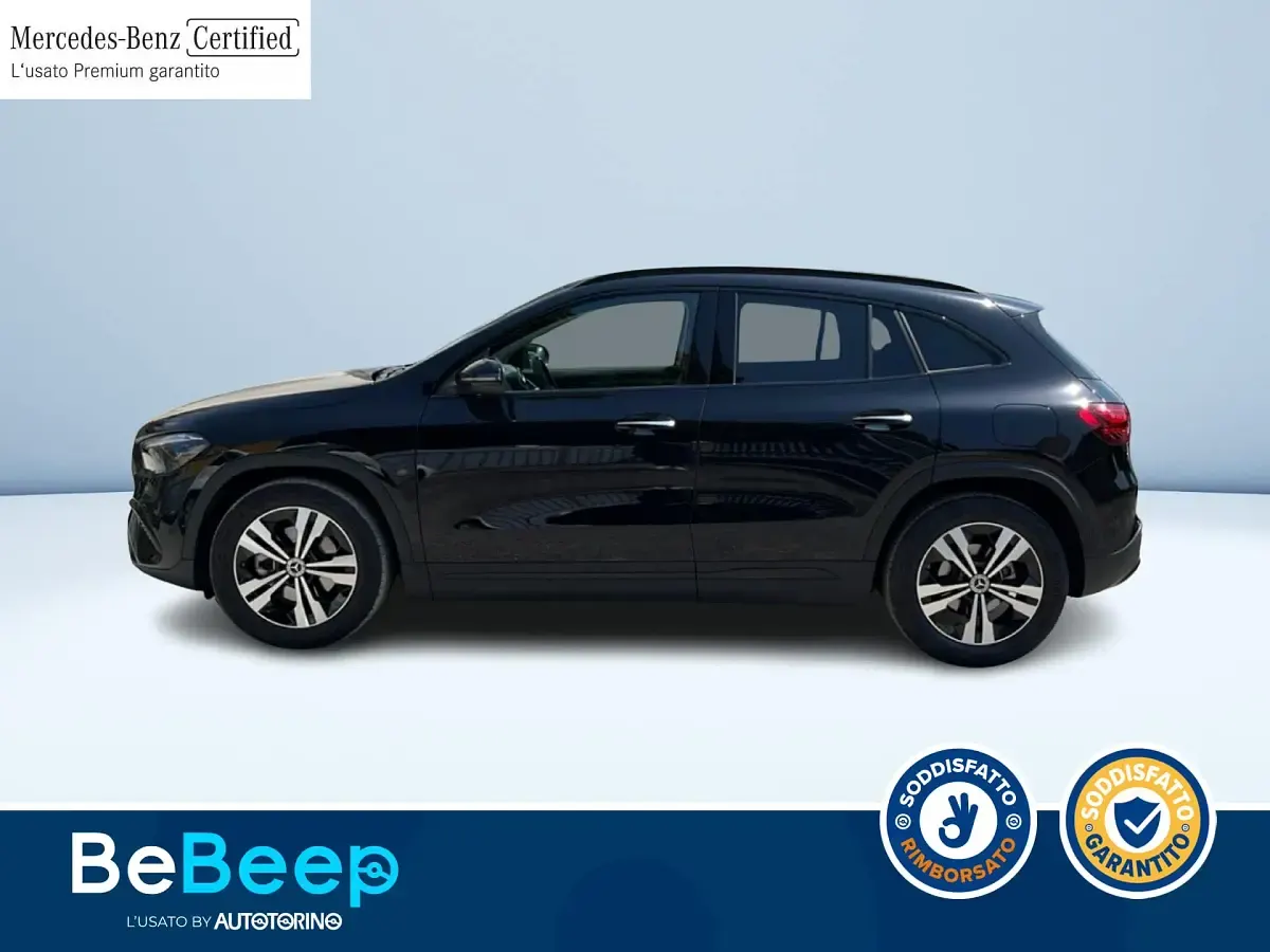 Usata Mercedes GLA200 Advanced Plus 150 CV (110 kW) 2023 Nero pastello SUV