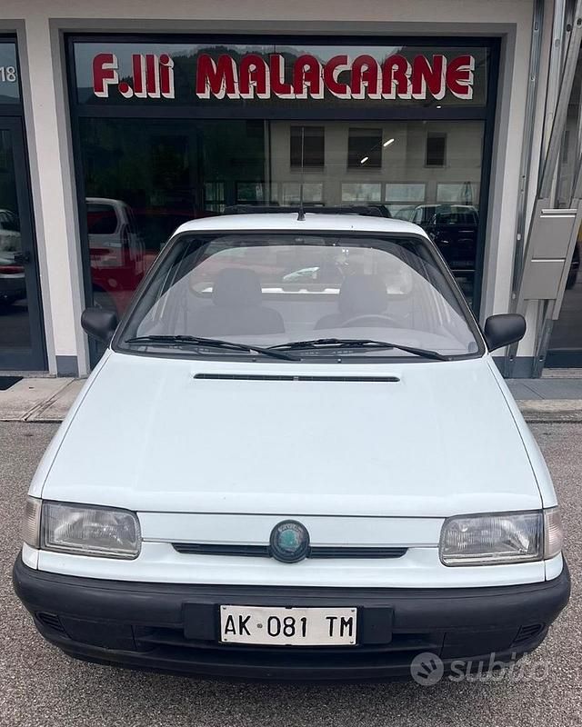 Usata Skoda Pick-up 68 CV (50 kW) 1996 Bianco Pick-up