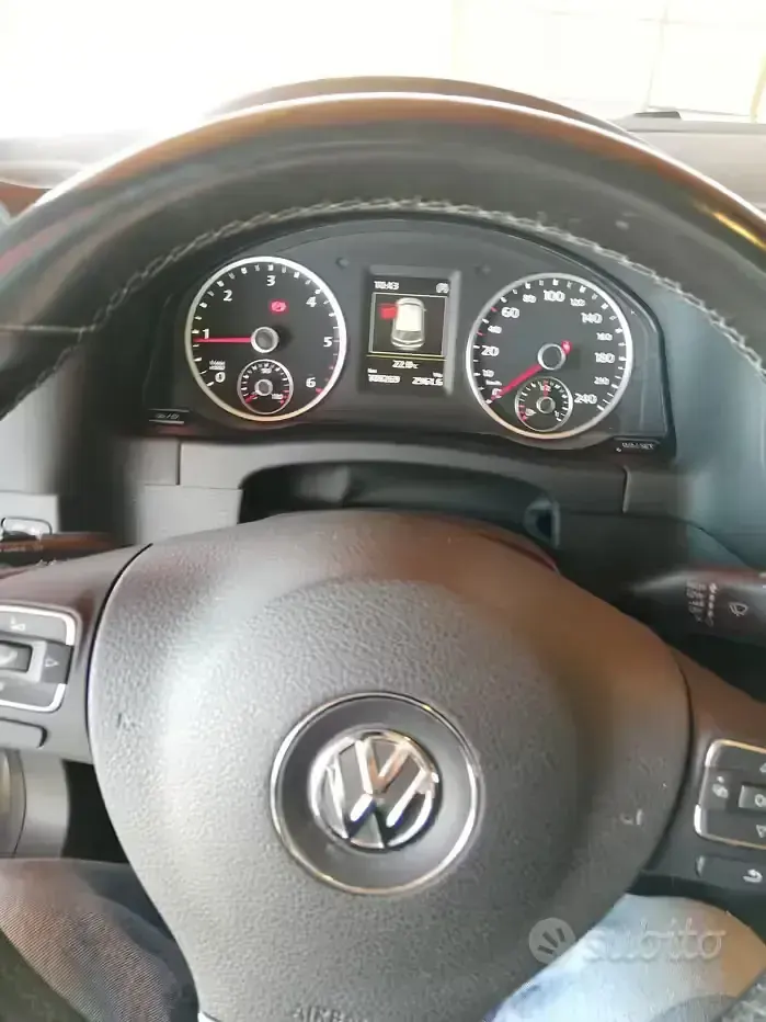 Usata VW Tiguan 140 CV (102 kW) 2016 Grigio SUV