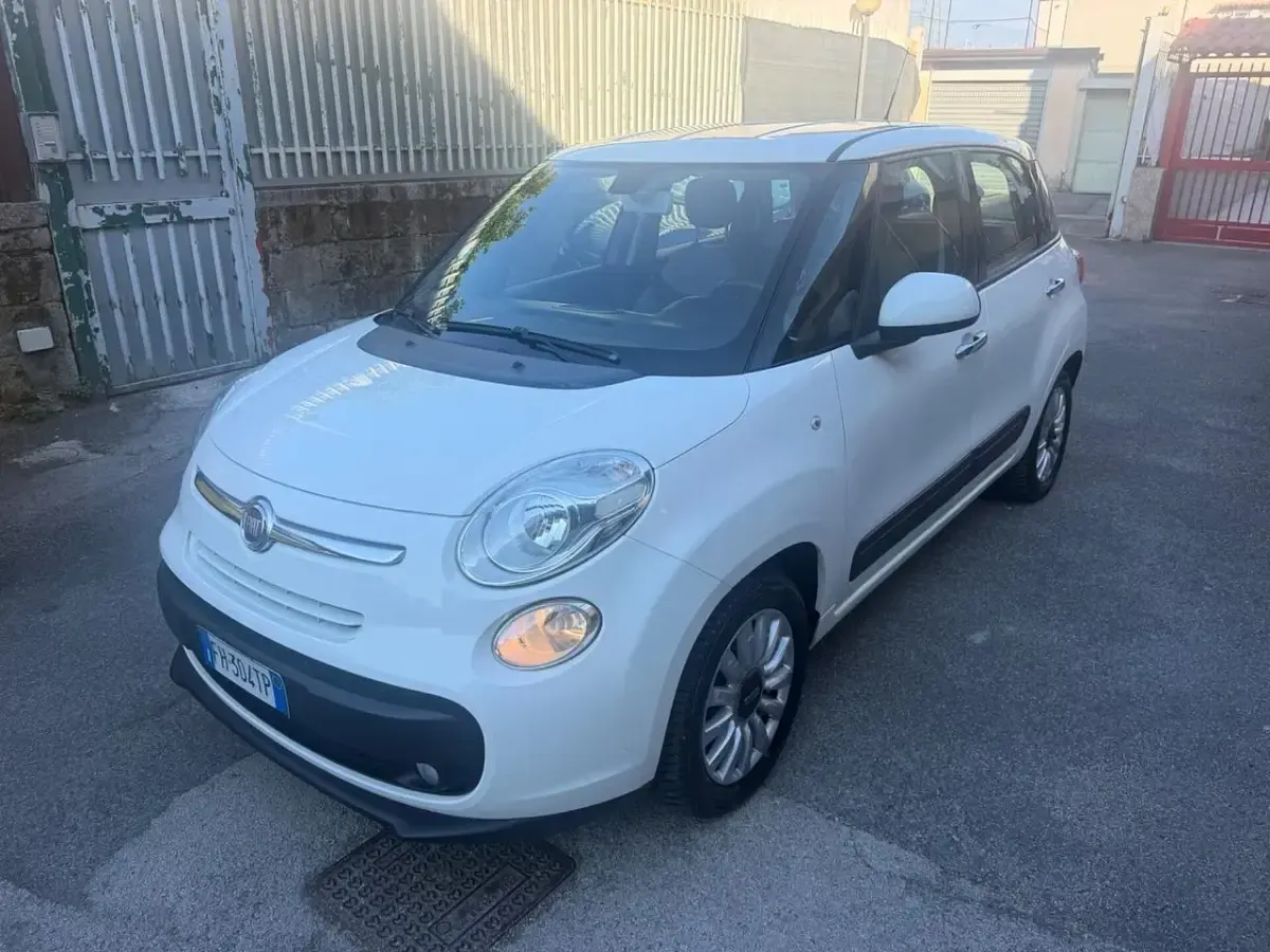Usata Fiat 500L Business 95 CV (69 kW) 2017 Bianco Monovolume