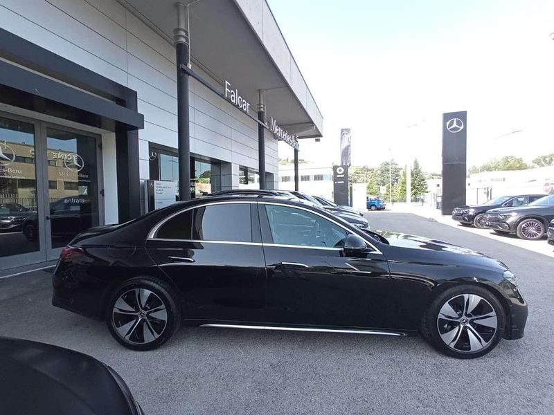 Usata Mercedes E220 Advanced Plus 197 CV (144 kW) 2023 Nero ossidiana Berlina