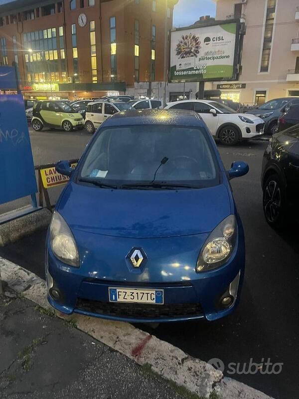 Usata 2007 Renault Twingo Due volumi | 1200 € (Super prezzo) - Immagine 1/4