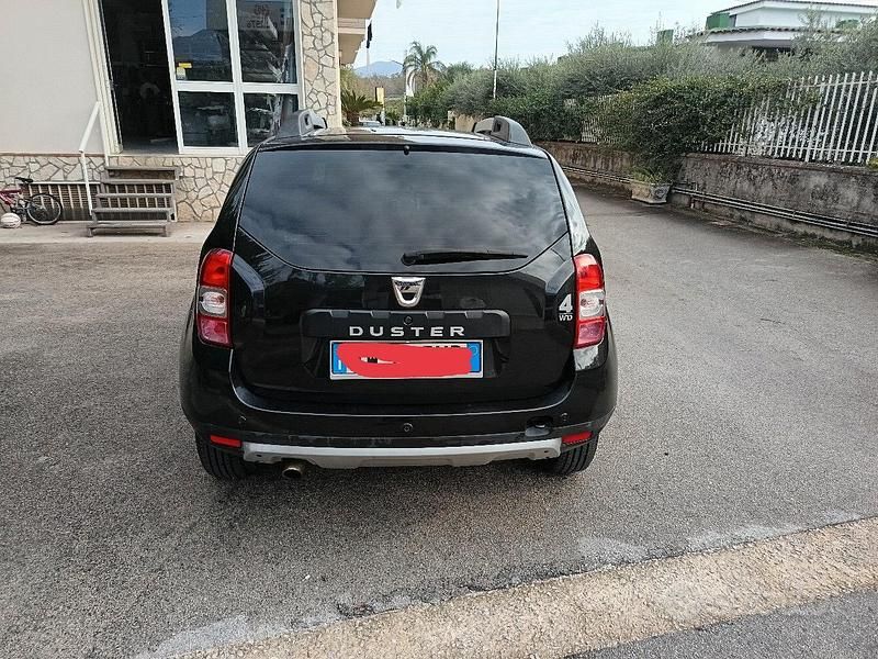 Usata Dacia Duster 115 CV (84 kW) 2016 Nero SUV