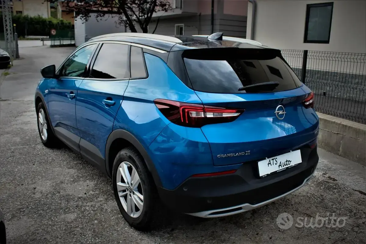 Usata Opel Grandland X Business 131 CV (96 kW) 2020 Bluazzurro SUV