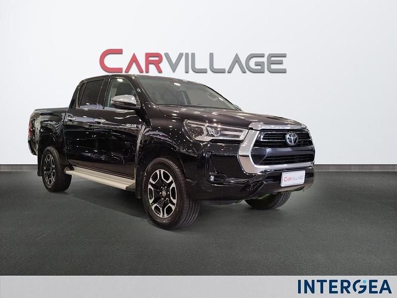 Usata Toyota HiLux Executive 204 CV (150 kW) 2022 Nero Pick-up