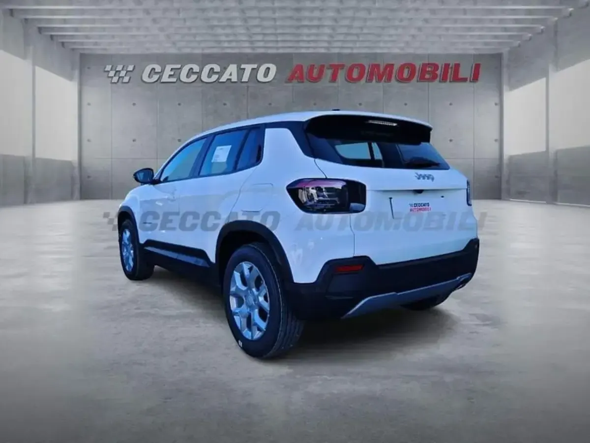 Nuova Jeep Avenger Altitude 101 CV (74 kW) 2026 Bianco SUV
