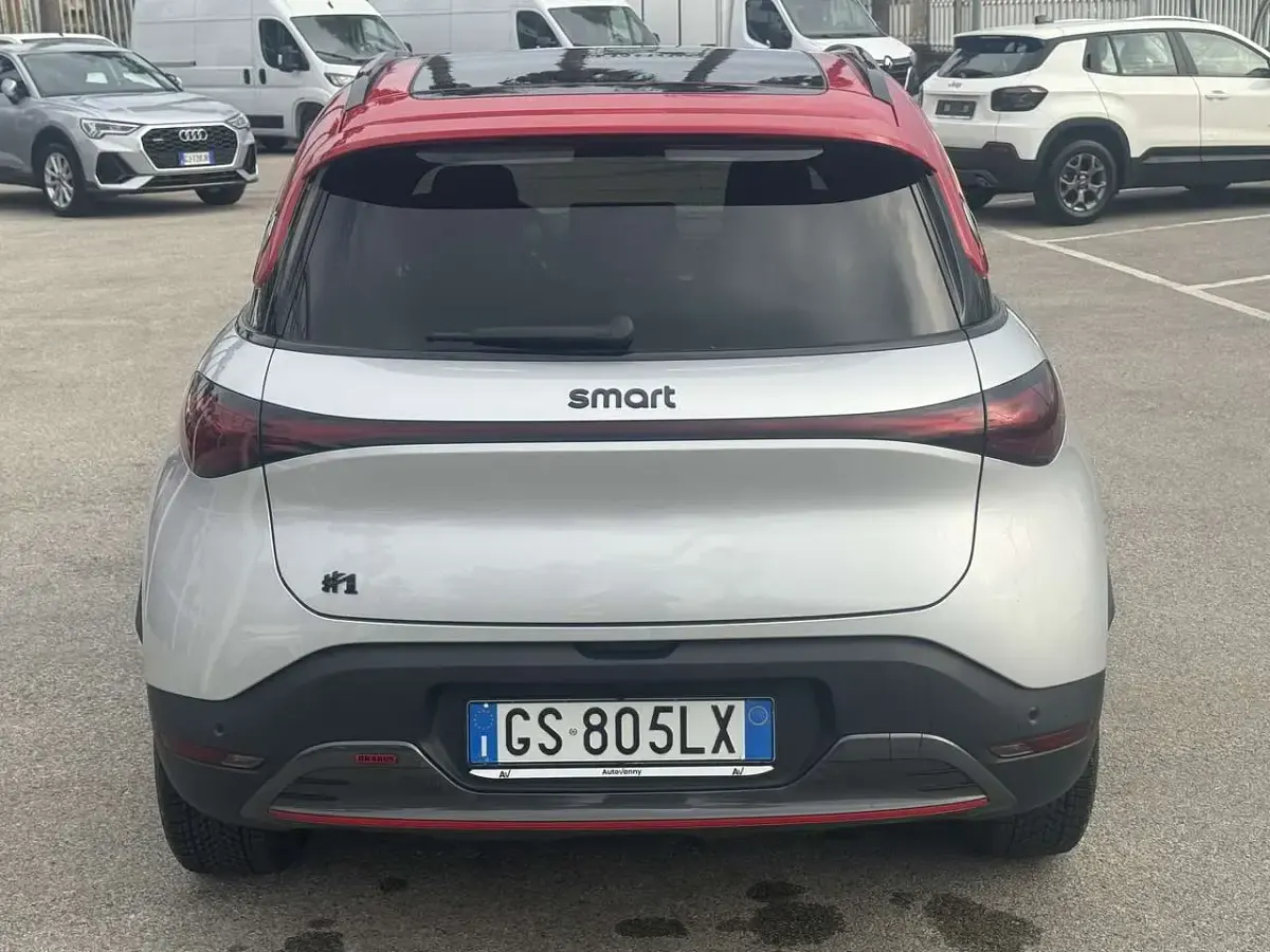 Usata Smart #1 Brabus 116 kW (158 CV) 2023 Argento SUV