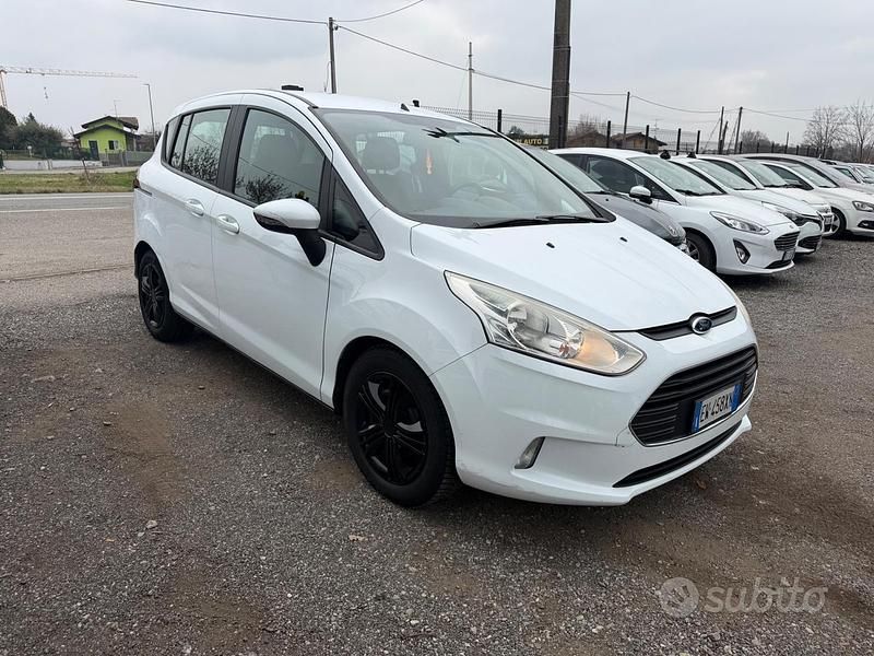 Usata Ford B-MAX Business Edition 75 CV (55 kW) 2014 Bianco Monovolume