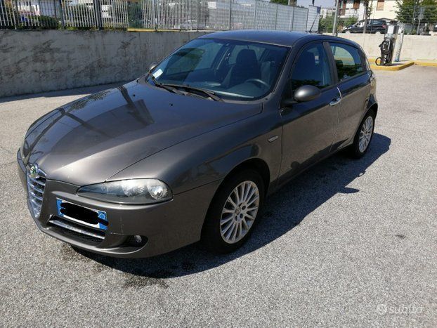 Venduto Alfa Romeo 147 benzina gpl auto usate in vendita