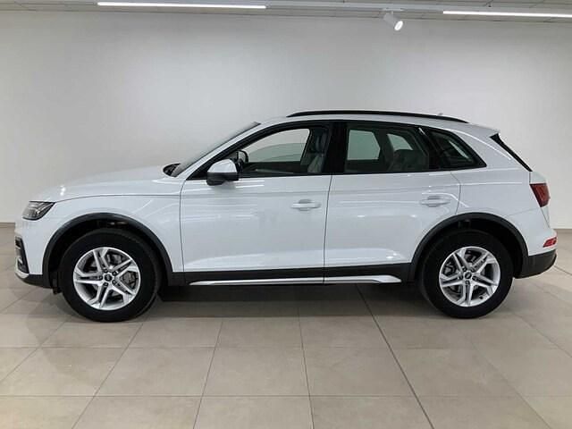 Usata Audi Q5 Business 204 CV (150 kW) 2022 Bianco ghiaccio metallizzato SUV