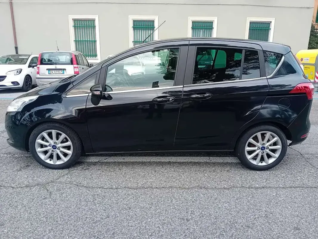 Usata Ford B-MAX 101 CV (74 kW) 2015 Monovolume