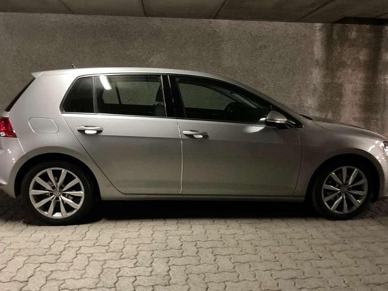 Usata VW Golf VII Highline 110 CV (80 kW) 2016 Grigio Berlina