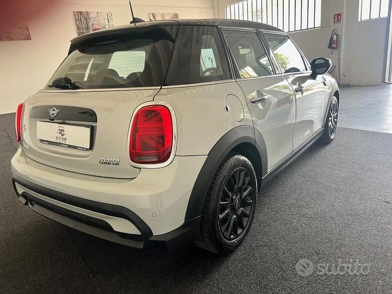 Usata Mini Cooper Business 136 CV (100 kW) 2021 Grigio Utilitaria