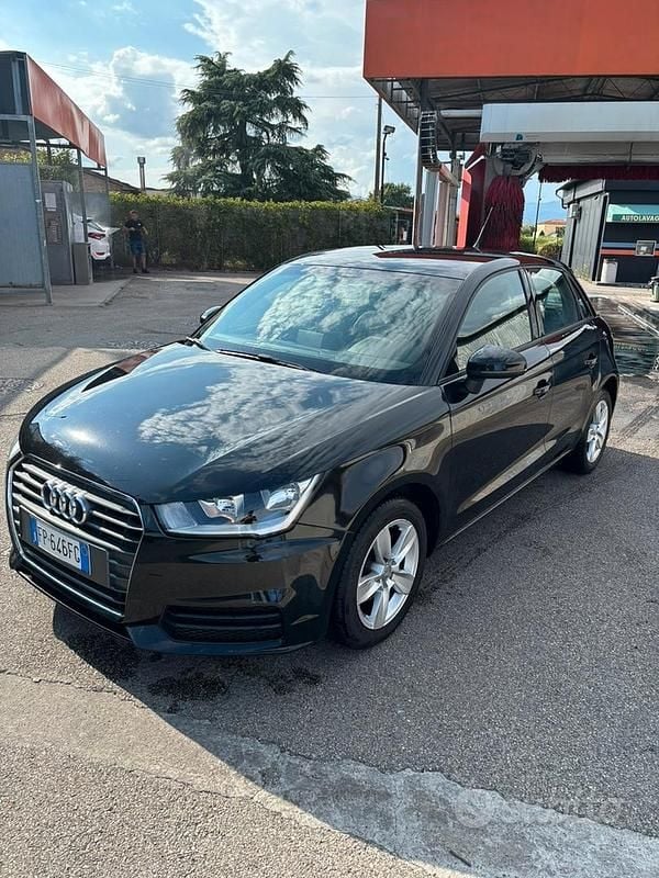 Usata Audi A1 90 CV (66 kW) 2018 Nero Utilitaria