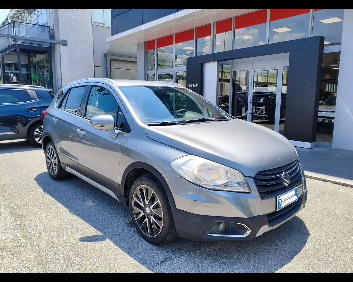 Usata Suzuki SX4 S-Cross 120 CV (88 kW) 2014 Argento SUV