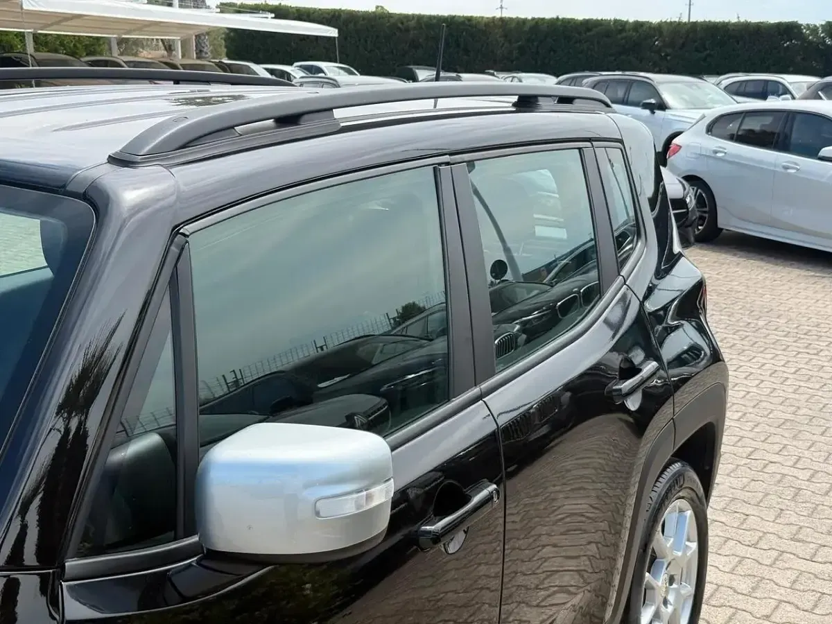 Usata Jeep Renegade Limited 130 CV (95 kW) 2023 Nero SUV