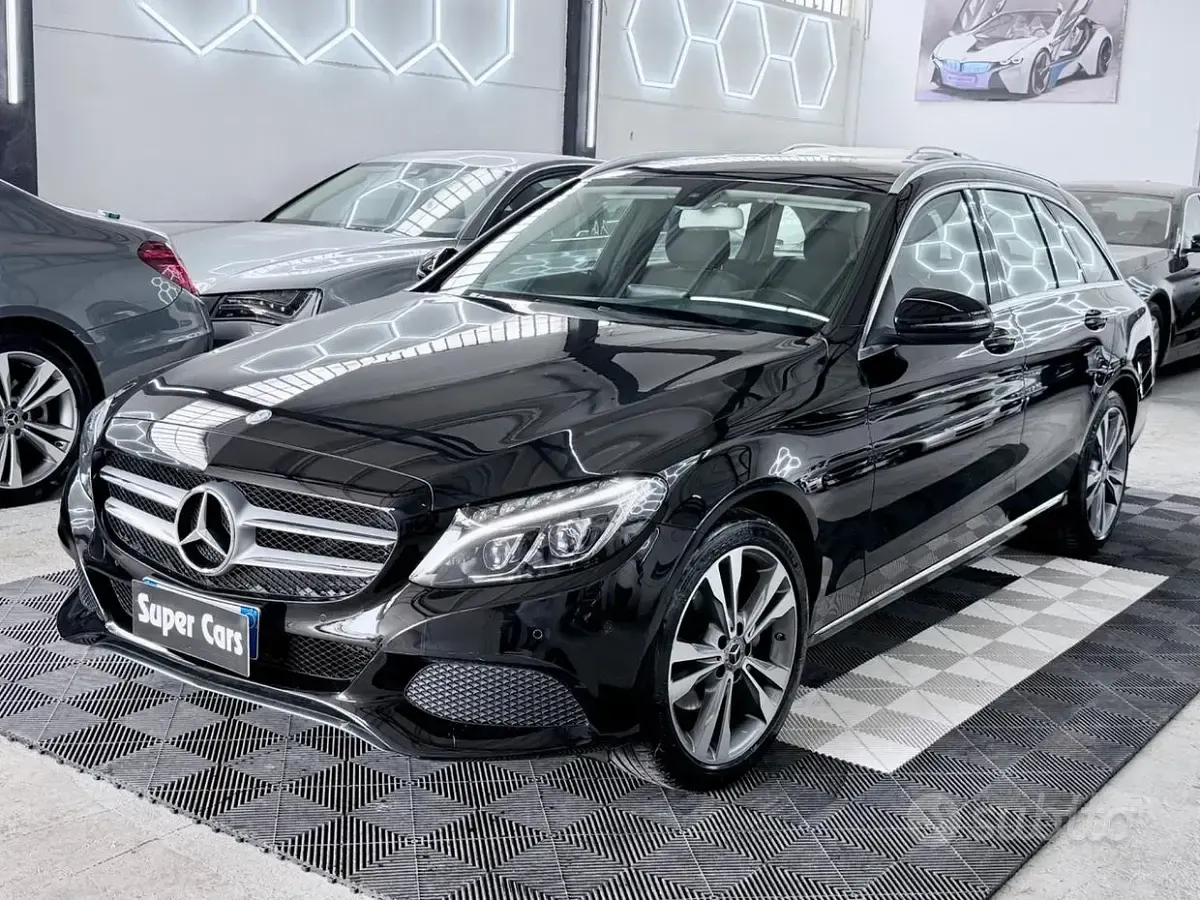 Usata Mercedes C220 170 CV (125 kW) 2018 Giallo Station wagon