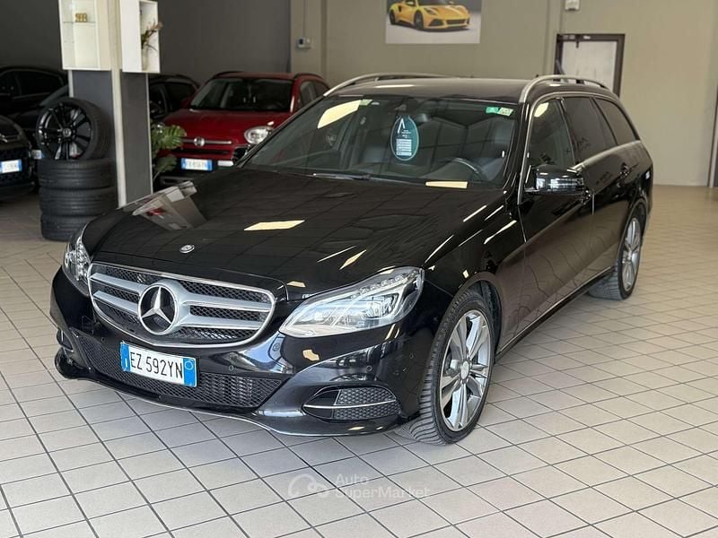 Usata Mercedes E220 Premium 170 CV (125 kW) 2015 Other Station wagon
