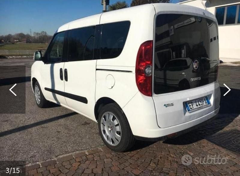 Usata Fiat Doblò 120 CV (88 kW) 2013 Bianco Monovolume