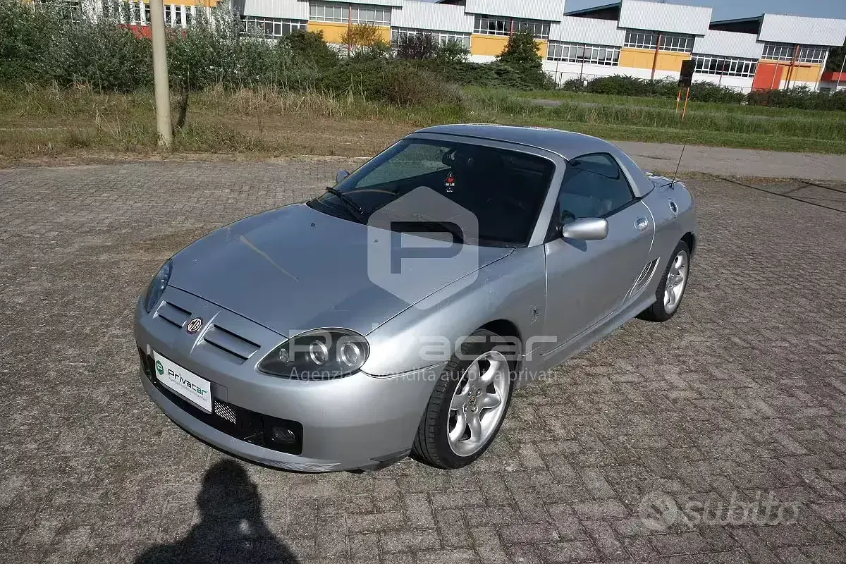 Usata MG TF 116 CV (85 kW) 2003 Cabrio