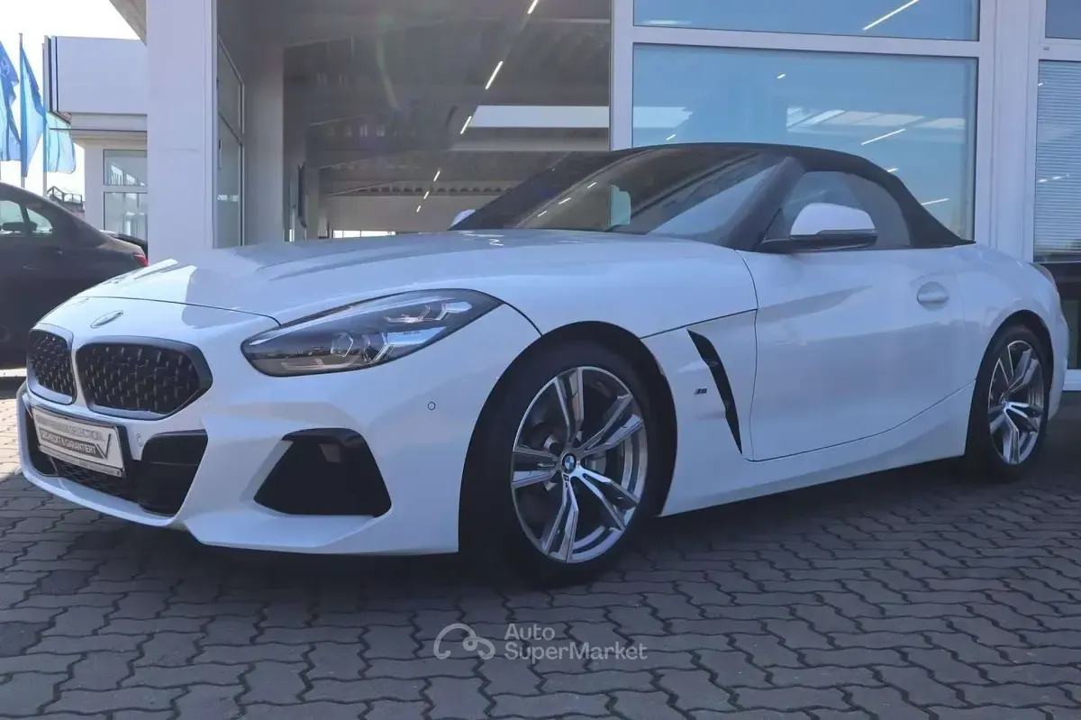 Usado BMW Z4 M Sport 197 HP (144 kW) 2022 Branco Cabrios