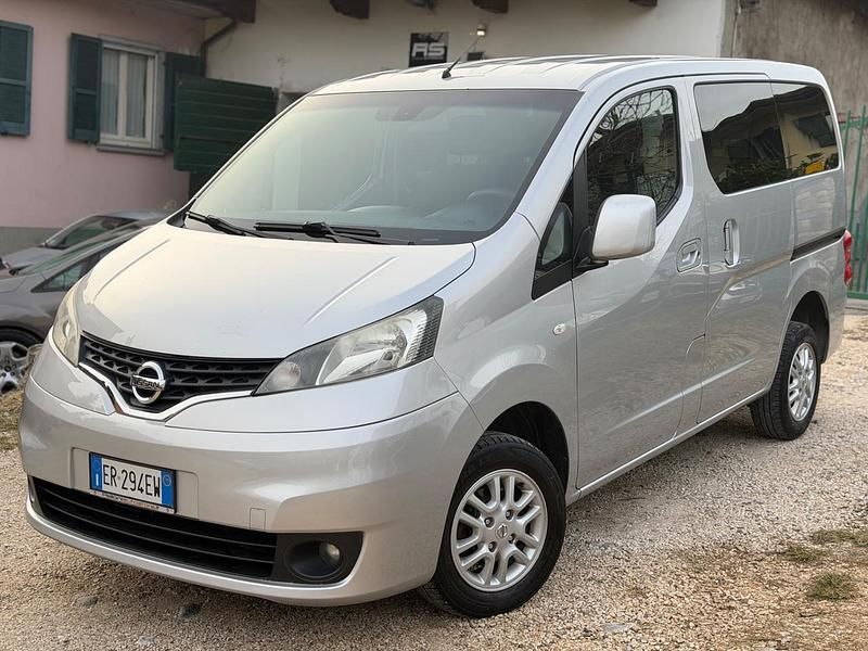 Usata Nissan Evalia Acenta 110 CV (80 kW) 2013 Argento Monovolume