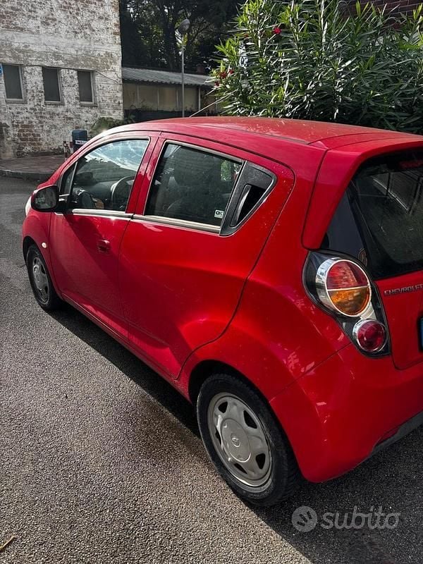 Usata Chevrolet Spark 81 CV (59 kW) 2012 Rosso Utilitaria