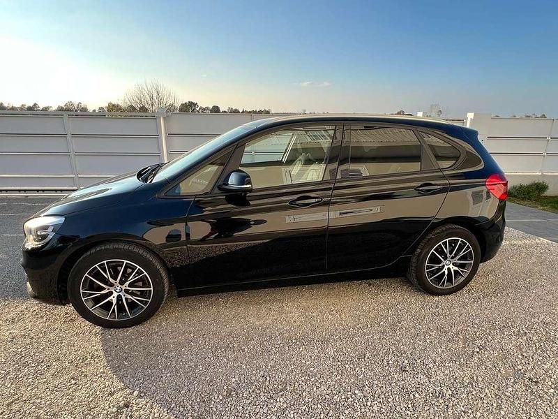 Usado BMW 218 Active Tourer Sport Line 150 CV (110 kW) 2015 Monovolumen