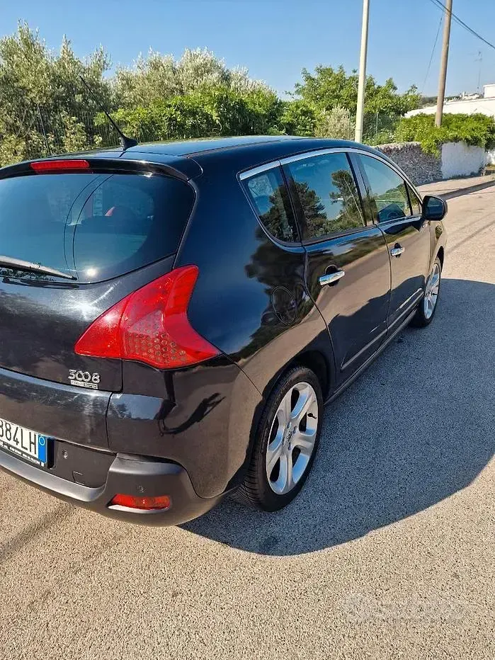 Usata Peugeot 3008 109 CV (80 kW) 2009 Nero Station wagon