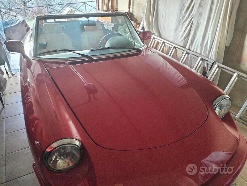 Usata Alfa Romeo Spider 1991 Rosso Cabrio