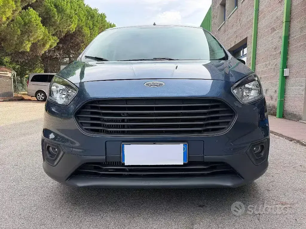 Usata Ford Transit 101 CV (74 kW) 2022 Bluazzurro Furgone