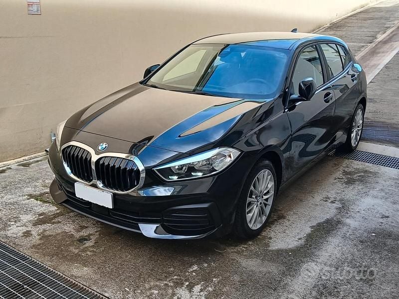 Usata BMW 116 Advantage 115 CV (84 kW) 2023 Nero Utilitaria