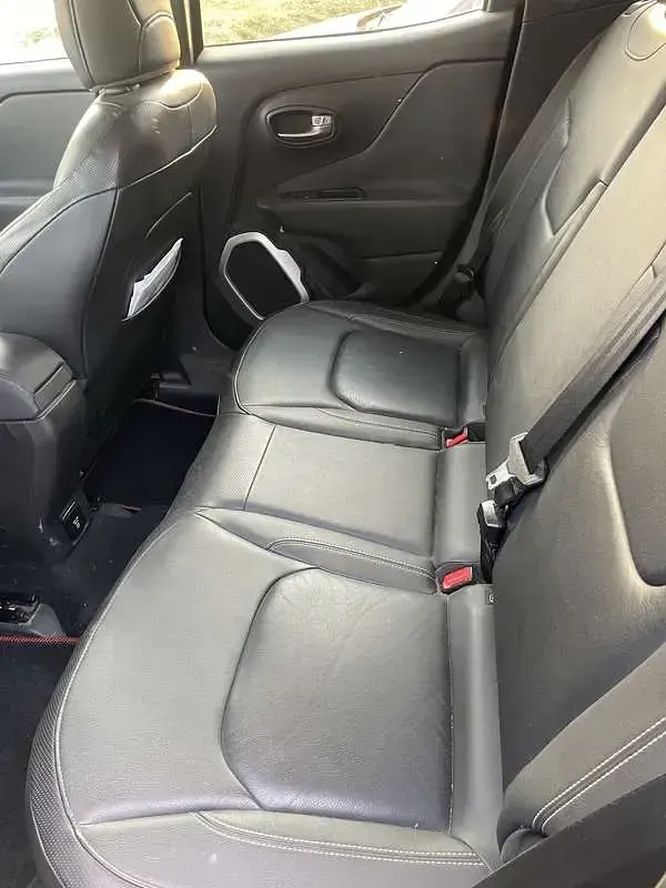 Usata Jeep Renegade Limited 140 CV (102 kW) 2015 Nero SUV