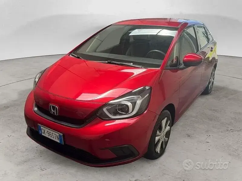 Usata Honda Jazz Elegance 109 CV (80 kW) 2022 Rosso Utilitaria