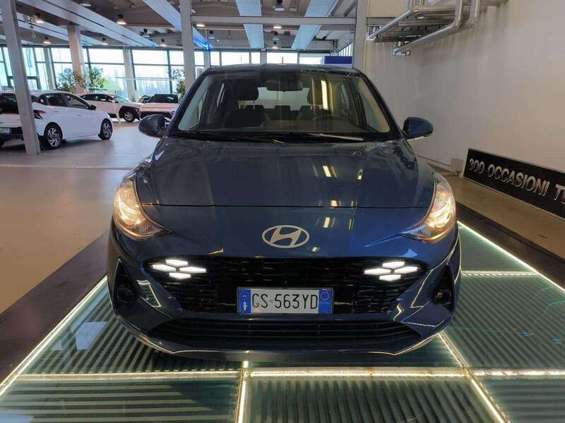 Usata Hyundai i10 67 CV (49 kW) 2024 Blu Utilitaria