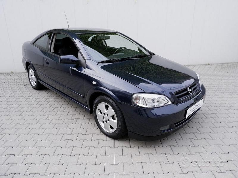 Usata Opel Astra 125 CV (91 kW) 2003 Blu/azzurro(met.) Coupé