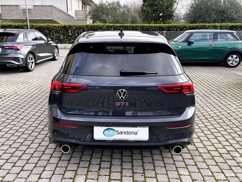 Usata VW Golf VIII GTI 245 CV (180 kW) 2022 Grigio Berlina