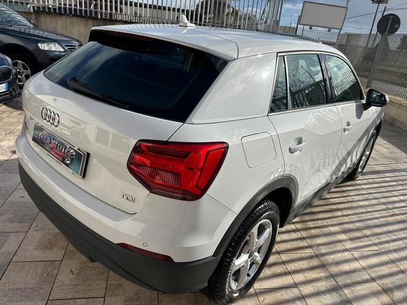 Usata Audi Q2 Admired 116 CV (85 kW) 2019 Bianco SUV