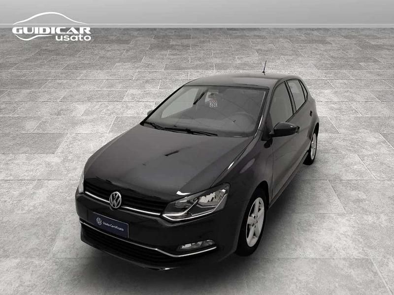 Grigio urano Usata 2016 VW Polo Comfortline Tre volumi | 8400 € (Ottimo prezzo) - Immagine 1/4