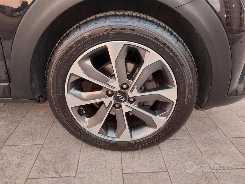 Usata Kia Stonic 115 CV (84 kW) 2019 Nero SUV