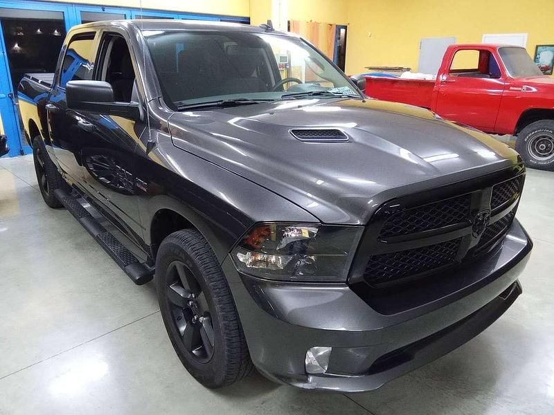 Usata Dodge Ram 401 CV (294 kW) 2021 Grigio Pick-up