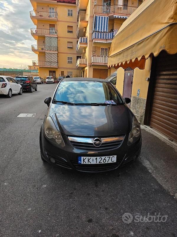 Usata Opel Corsa 95 CV (69 kW) 2010 Grigio Utilitaria
