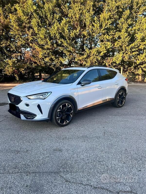 Bianco Usata 2021 Cupra Formentor SUV | 26.000 € (Buon prezzo) - Immagine 1/4