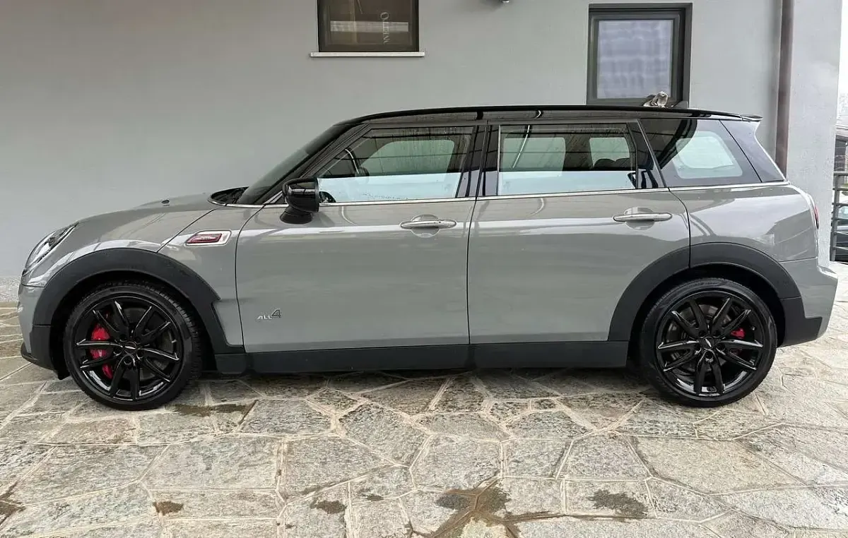Usata Mini John Cooper Works 306 CV (225 kW) 2021 Grigio Utilitaria